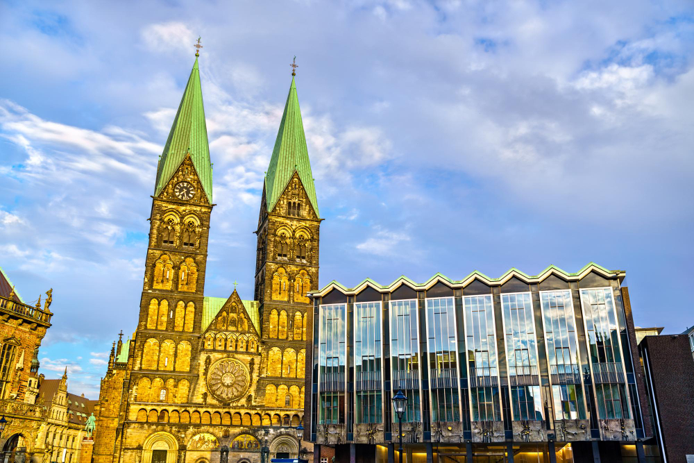 Kanalbau München: Schmutz-/Regenwasser, Schächte, Rückstauschutz & Dichtheitsprüfung. Normgerecht, langlebig und stadtverträglich gebaut.